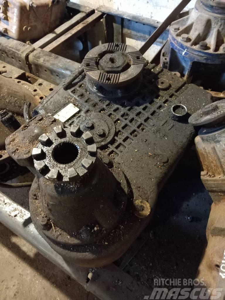 Volvo FMX transfer case 1673818 T2501 TB-B Gearboxes