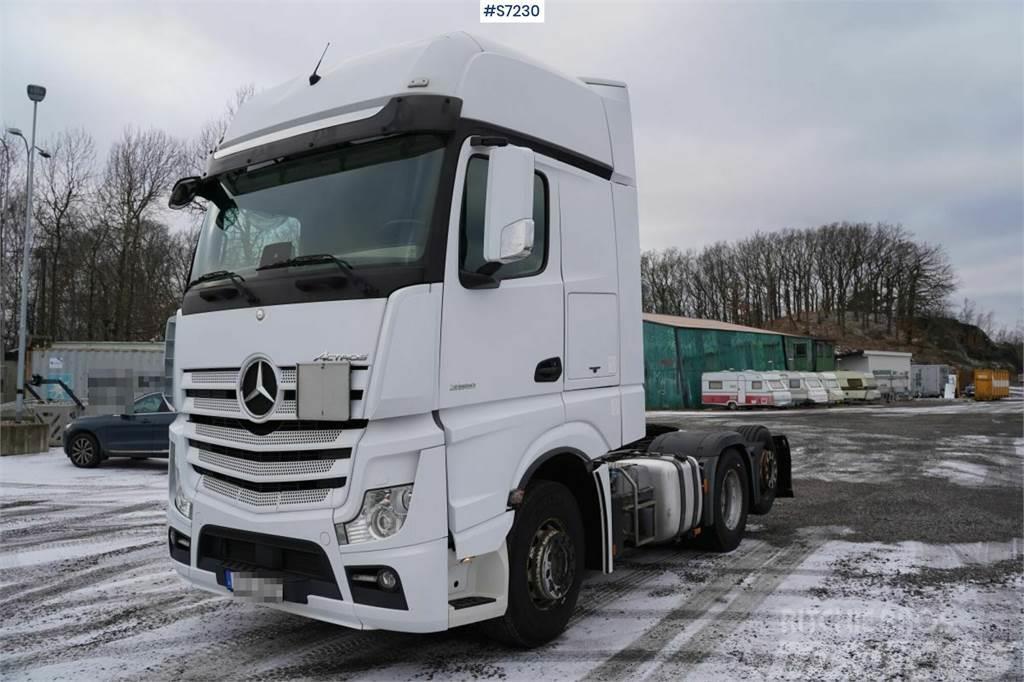 Mercedes-Benz Actros 6x2 Tractor Unit Truck Tractor Units