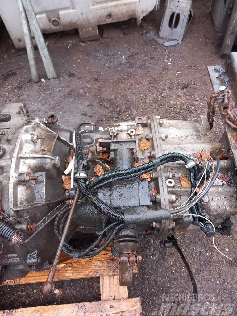 Renault Midlum 240 EATON FS5206A gearbox Transmission