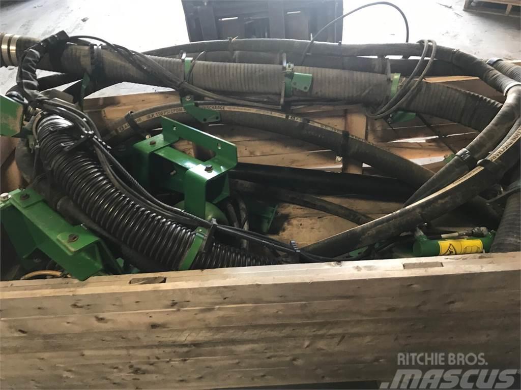John Deere BN401178 LOAD COMMAND PUMP & HOSES ETC. Other agricultural machines