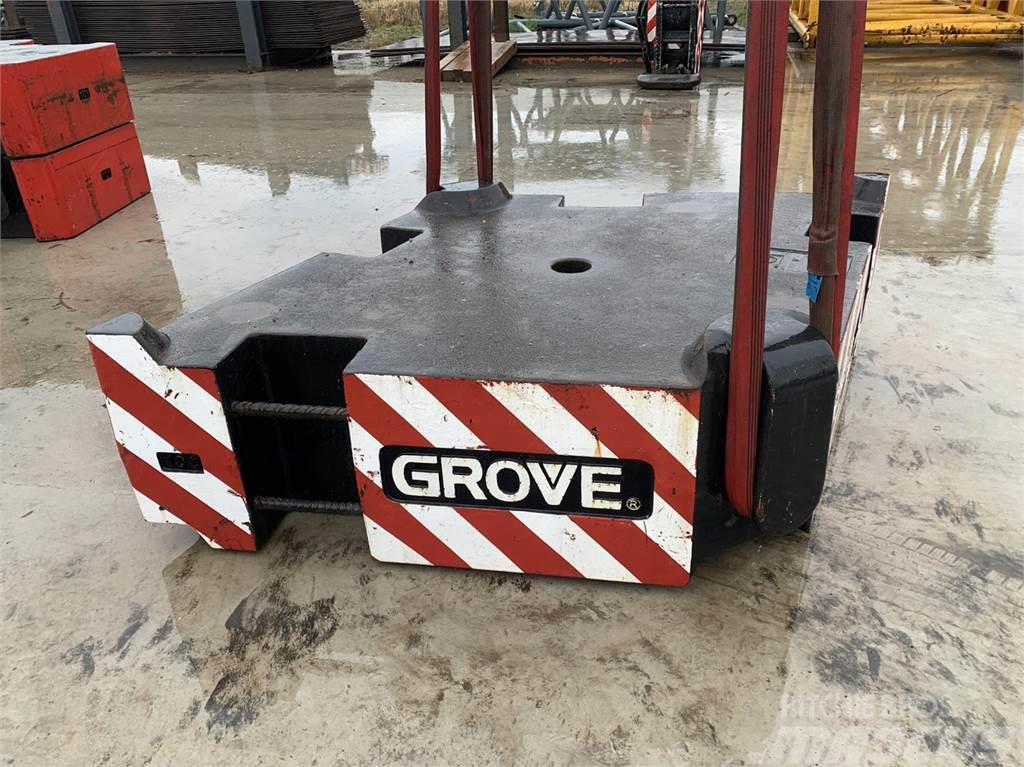 Grove GMK 6400 counterweight 10 ton Crane spares & accessories