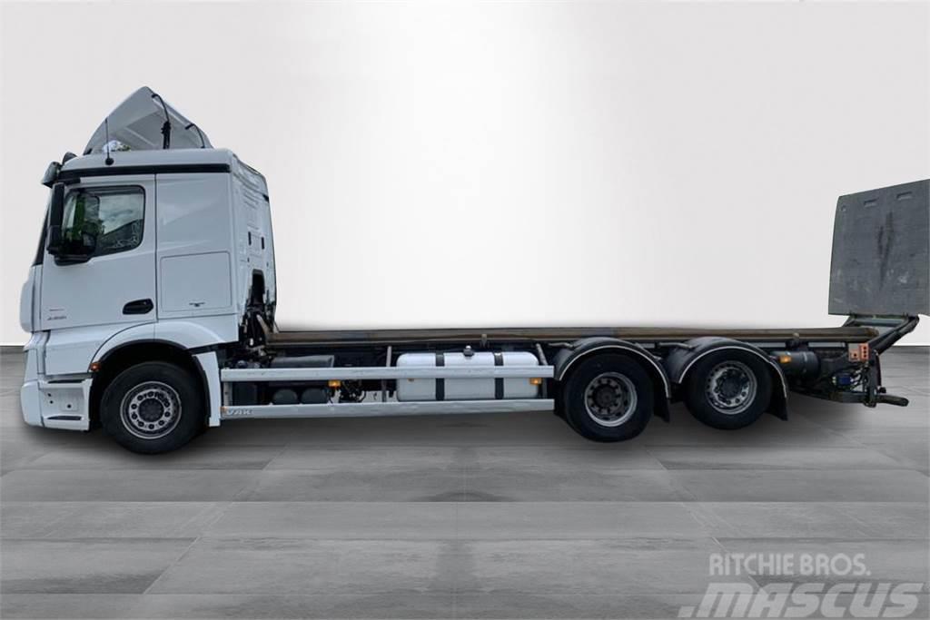Mercedes-Benz Actros L2551 L/6x2 Containerframe/Skiploader trucks