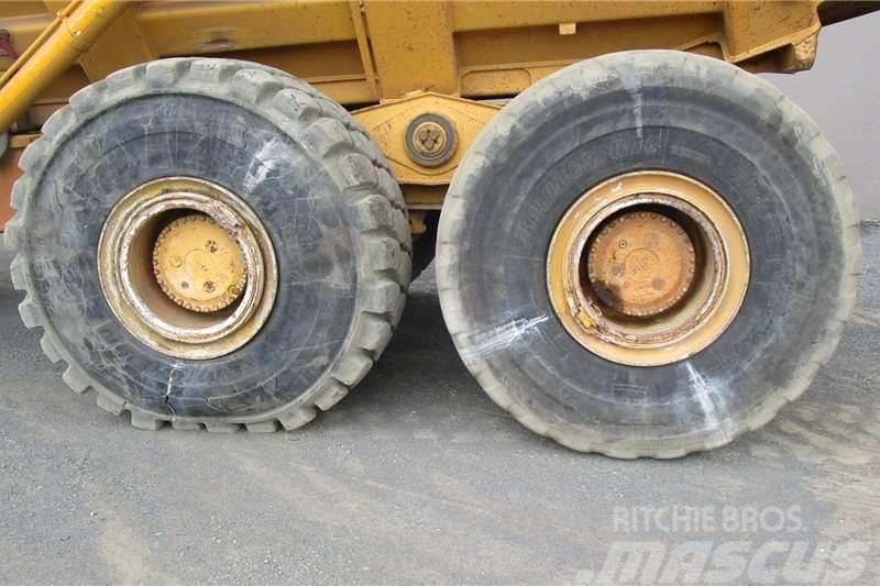 Bell B40D 6X6 Articulated Dump Trucks (ADTs)