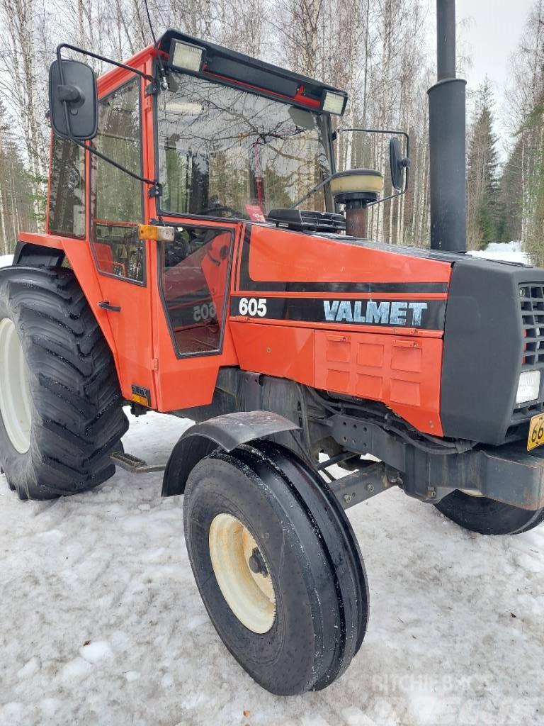 Valmet 605 3300h Tractors