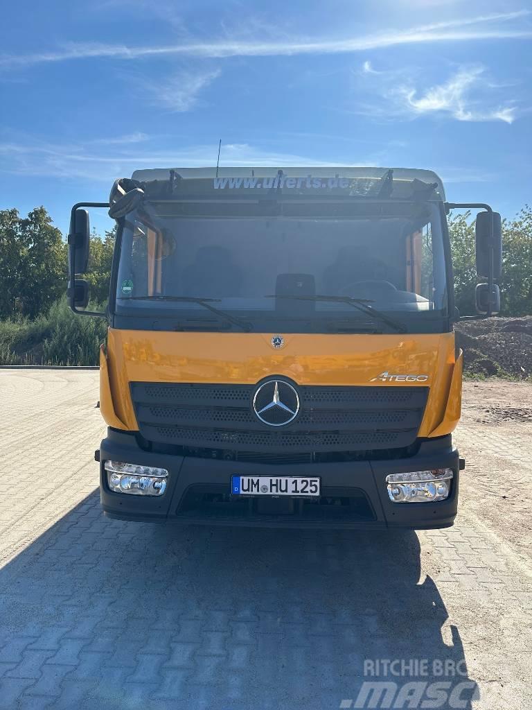 Mercedes-Benz Atego 967PKX2 Crane trucks
