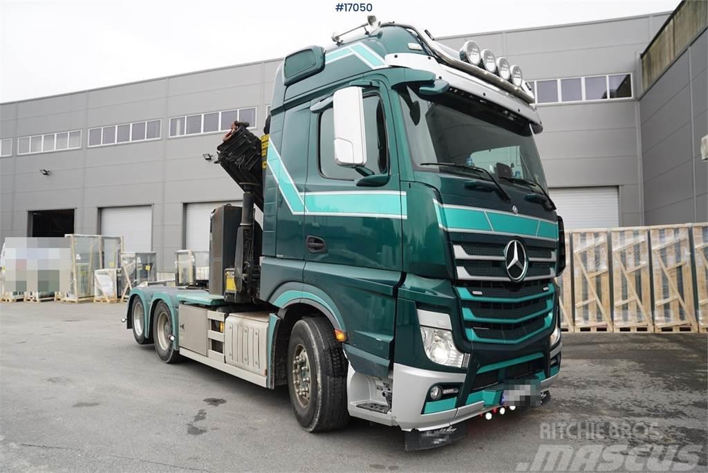Mercedes-Benz Actros 2663 with 23t/m crane. Well equipped Crane trucks