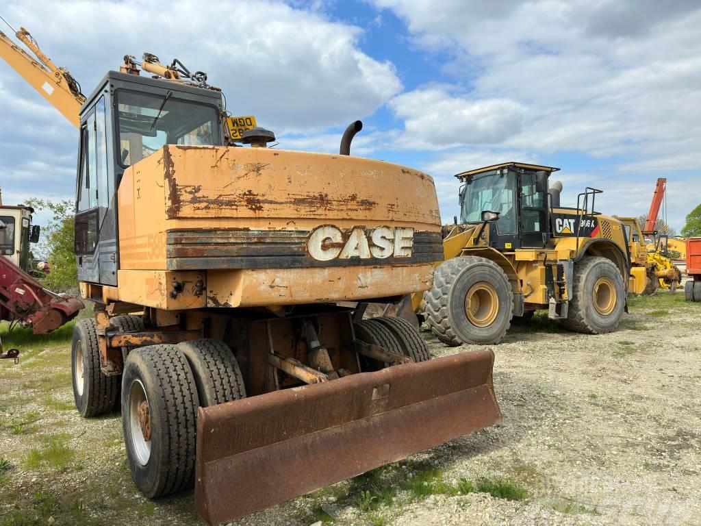 CASE 588-P Wheeled excavators