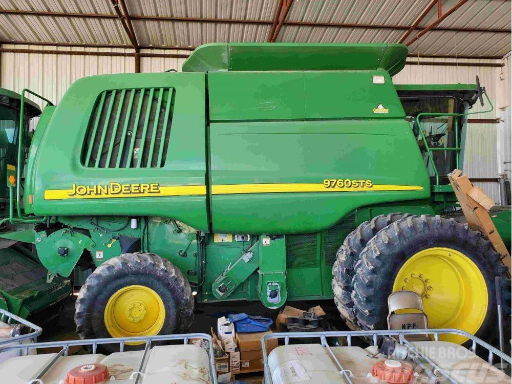 John Deere 9750 STS Combine harvesters