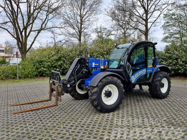 New Holland LM 7.35 Telescopic handlers