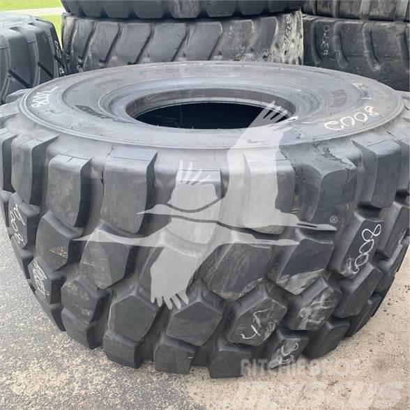  CAMSO 750/65R25 Tyres, wheels and rims