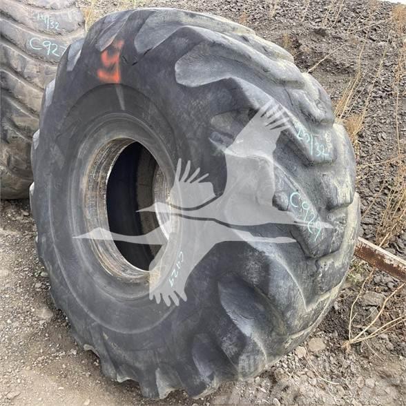 Firestone 29.5x25 Tyres, wheels and rims