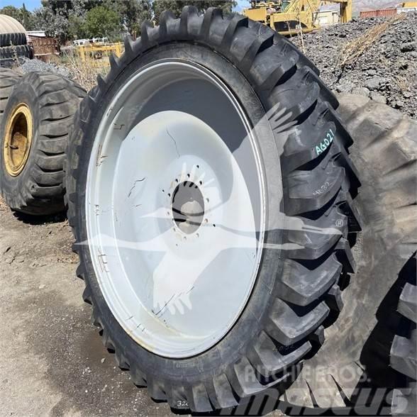 Michelin 320/90R54 Other