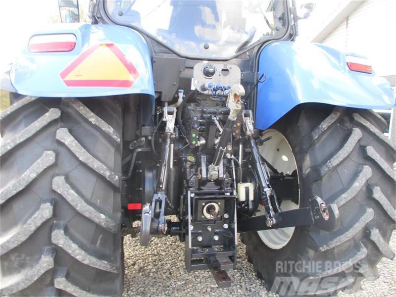 New Holland T7.175 AutoCommand med Frontlift & FrontPTO Tractors