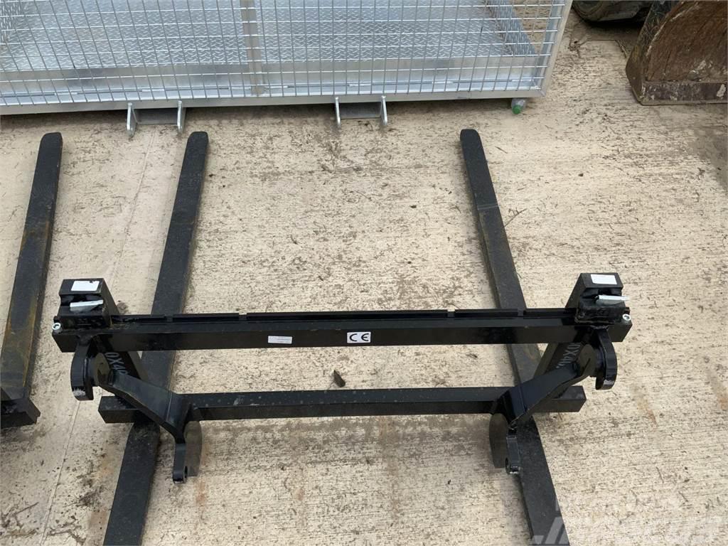  New/ Unused Euro Pallet Forks Other agricultural machines