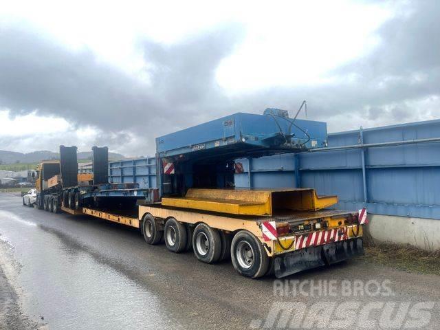 Broshuis 4ABD-58 66 TONNEN GESAMTGEWICHT 66.000 KG Low loader-semi-trailers