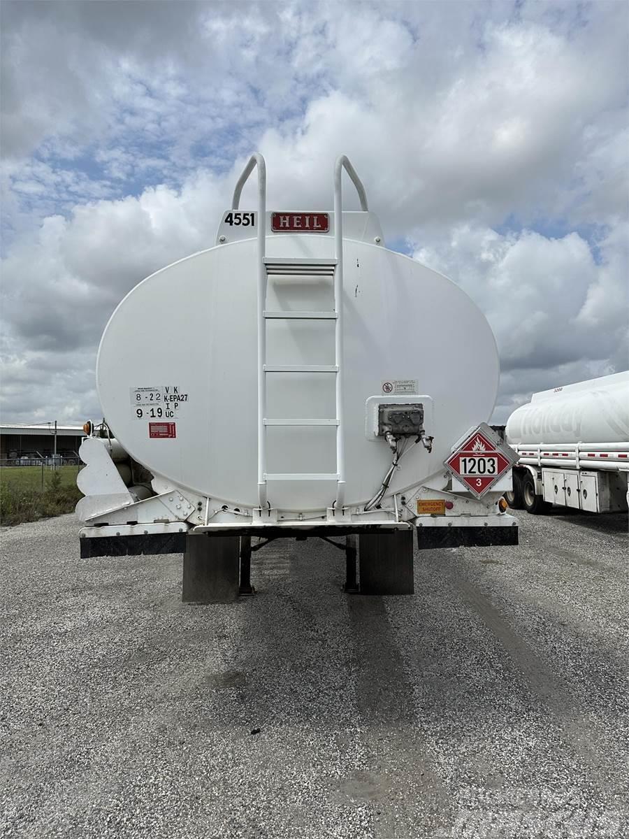 Heil 9700 GAL / 3 COMP / ALUM FRAME/END-FRAME / JET-FUE Tanker trailers