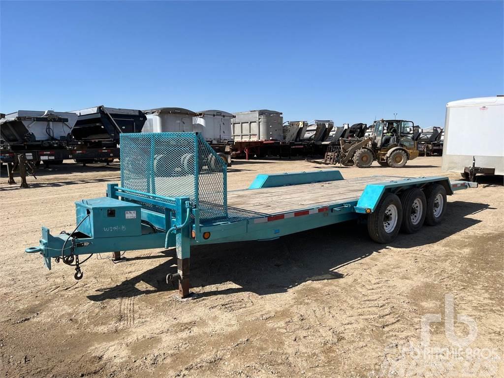 Load Trail 24 ft Tri/A Low loaders