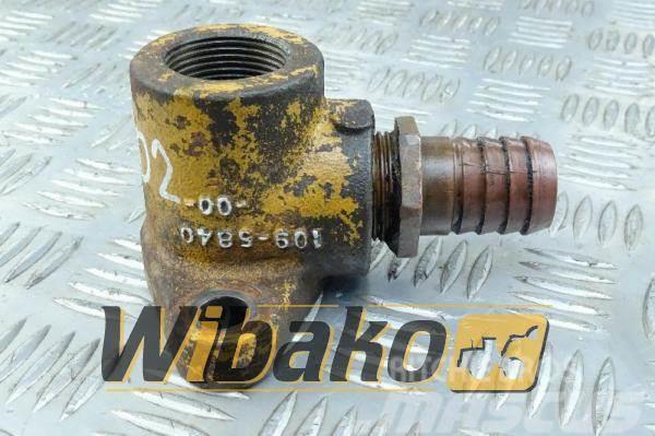 CAT Oil bowl drain Caterpillar 3406 4P-0519/109-5840 Other components