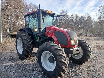 Valtra A 72