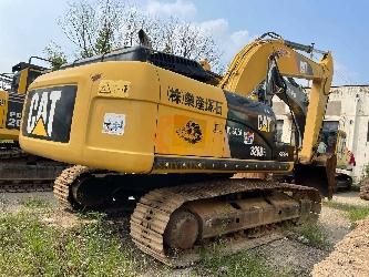 CAT 326 D2