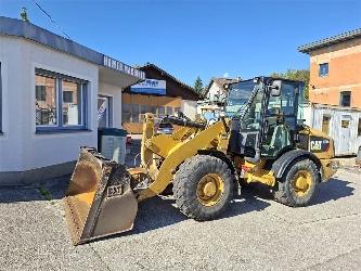 CAT 906H2