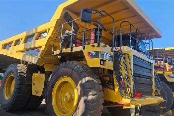 CAT 777D