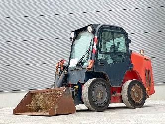 JCB R260