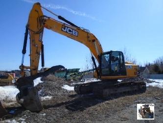 JCB JS 220 LC