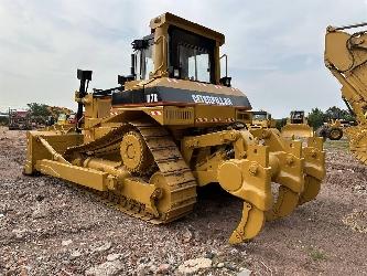 CAT D7R