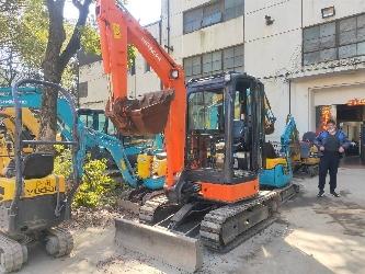 Hitachi ZX30