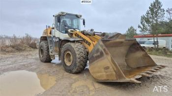Liebherr L576