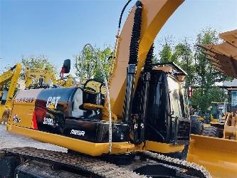CAT 320d2l