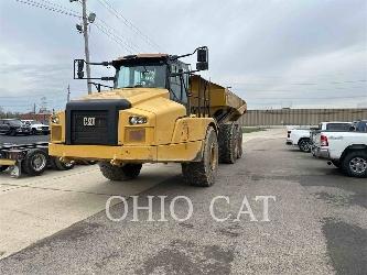 CAT 745-04