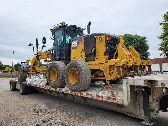 CAT 140 M
