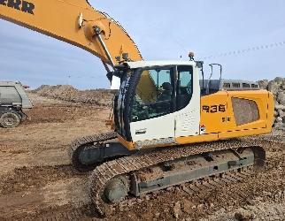 Liebherr 936