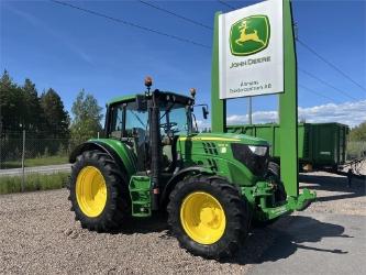 John Deere 6125M