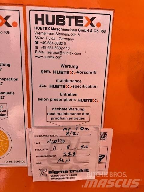 Hubtex MQ 45 4-way reach truck