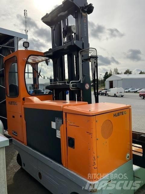 Hubtex MQ 45 4-way reach truck
