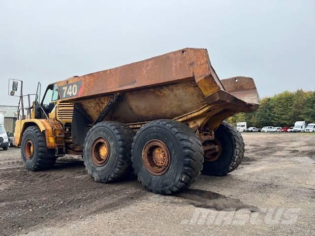 CAT 740 Articulated Haulers
