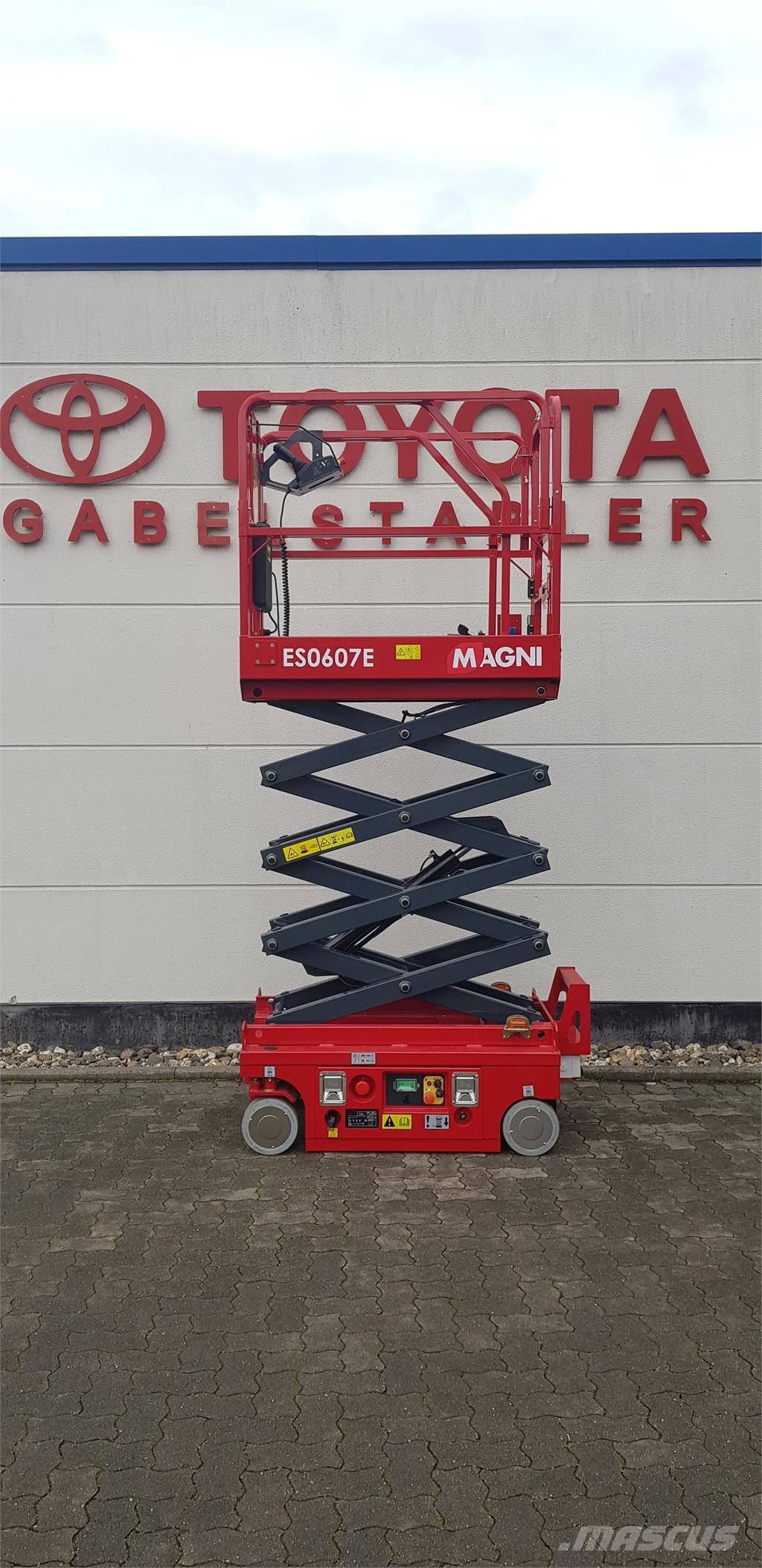 Magni ES0607E Scissor lifts