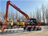 Doosan DX 140 Mini excavators < 7t