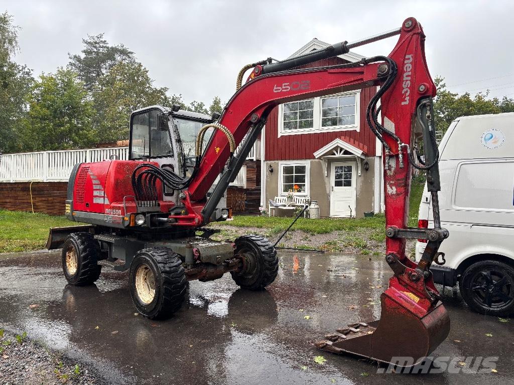 Neuson 6502 Wheeled excavators