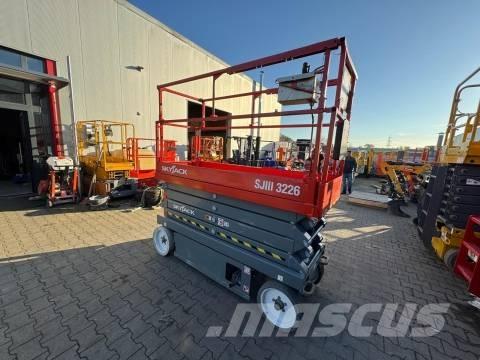 SkyJack SJ 3226 Scissor lifts