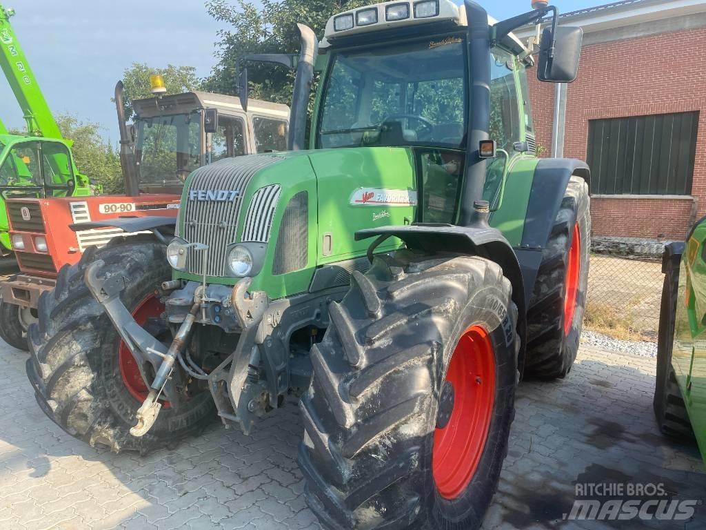 Fendt 716 Tractors