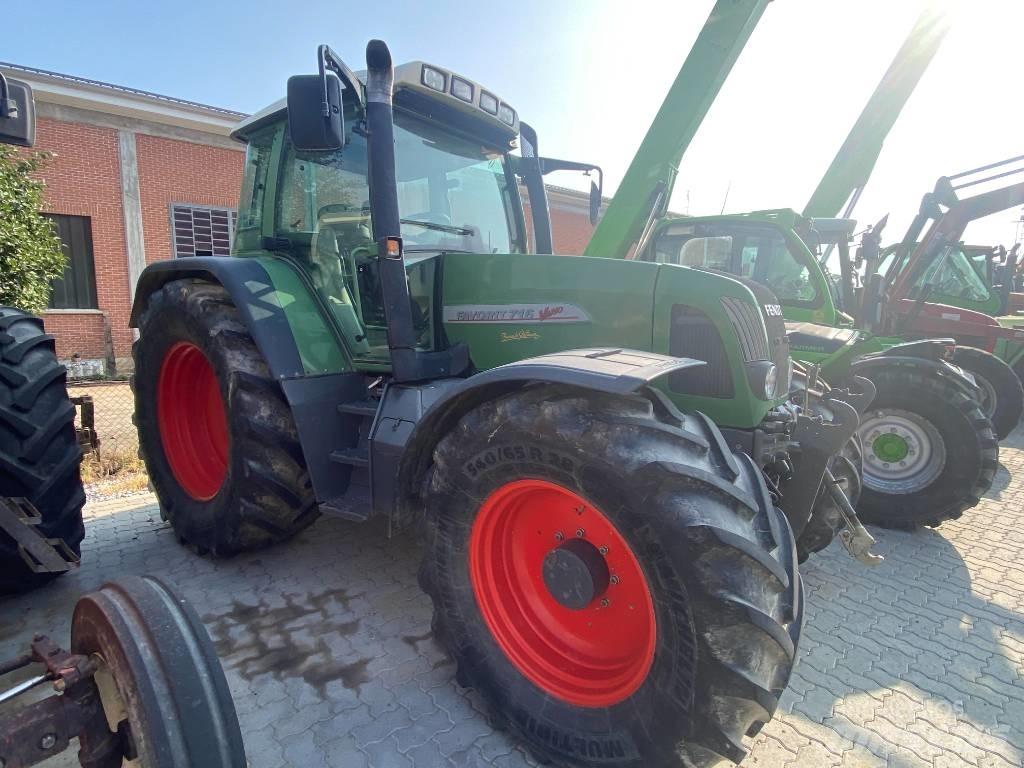 Fendt 716 Tractors
