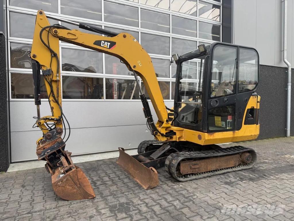 CAT 302.5C Mini excavators < 7t
