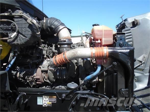Peterbilt 579 Truck Tractor Units