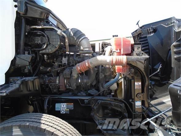Peterbilt 579 Truck Tractor Units