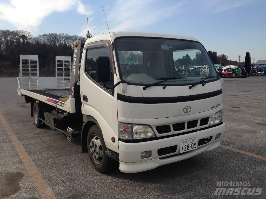 Toyota PB-XZU423 Car carriers