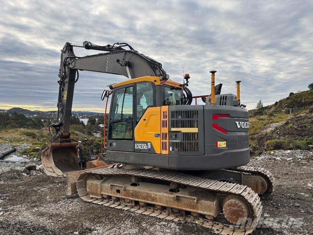 Volvo ECR 235 E Crawler excavators